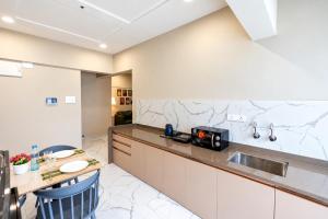 Daily Stays at Wakad