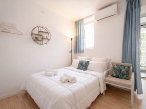 Ravanas Modern Central Apartment
