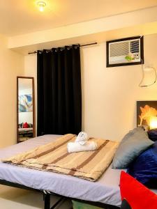Goshen Heights Luxury Loft by Deca Homes Tondo