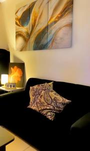 Goshen Heights Luxury Loft by Deca Homes Tondo