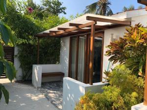 Tropical Sands By Reef Tour