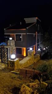 For details, search for Camgöz Hostel on YouTube