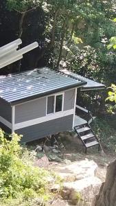 Jah bungalows