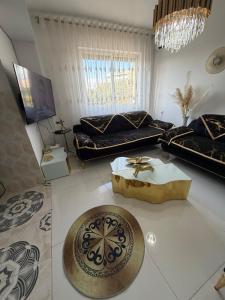Stylish 1-bed in Central Shkoder Sleeps 4