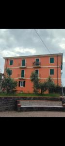 Charming apartment between the Apuan Alps and the Gulf of Poets