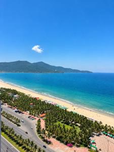 Beachfront Luxury Apartment - My Khe Beach