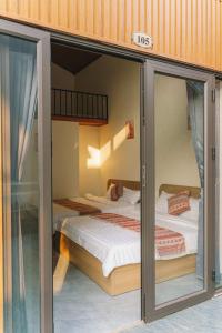 Light Moon Homestay
