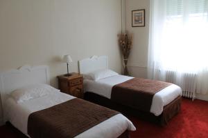 Hotels Hotel Moderne : Suite Familiale