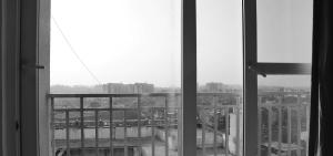 Panoramic City Views -15th Floor Studio Apartment