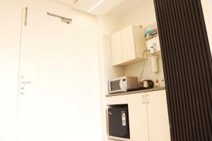Panoramic City Views -15th Floor Studio Apartment