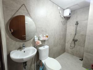 Stunning 2-Bedroom Apartment on the 33rd Floor, Pollux Habibie Meisterstadt