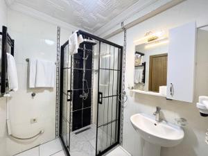 Westley Residence Sisli