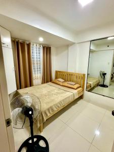2BR Burnham Hill Condominium