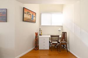 Sea View Ocean Facing Spacious 1 Bedroom Apartment
