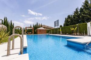 Stylish Apt near Puerto Banús Pool Terrace