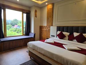 Corbett Mid Forest House - Near Dabka River