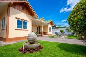 Comfortable traditional 3BR house in Hua Hin