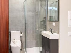 Claude Homes Lisbon Marques 1