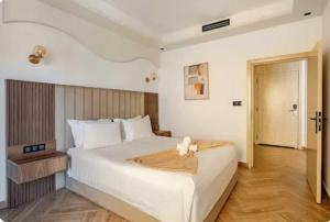 Centrico 2 Hospitality Luxury & Comfort in Center