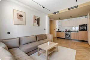 Centrico 2 Hospitality Luxury & Comfort in Center