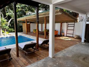 Zanzibar Sunrise House