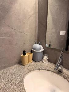 The Oak by Luxury Heights - Near Antara