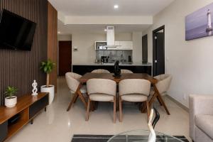 3BR for 12 Polanco Pool, Gym Antara Carso