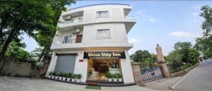 Shiva stay inn