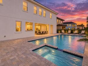 Luxurious Home | Private Pool + Spa