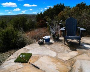 Hilltop Saltwater Pool and Hot Tub
