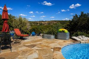 Hilltop Saltwater Pool and Hot Tub