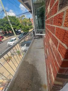 MarMar Apt 9