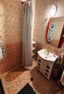 Vitoshka 3BR by BulgarianHomes