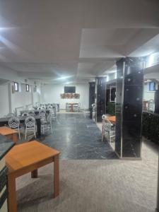 Rudo hotel