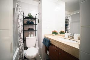 DSalas 445 Parking & Stay