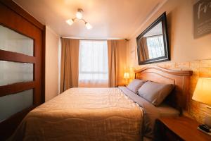 DSalas 445 Parking & Stay