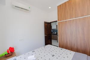 Mermaid Seaview APARTMENT