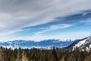 Mountain Azure Tahoe