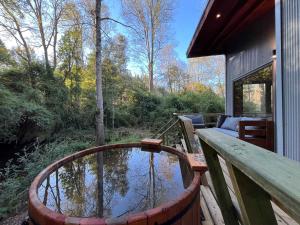 Cabaña Roble - Tinaja, BBQ, WiFi y Río