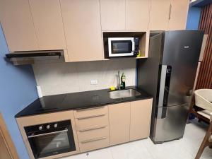 DEPARTAMENTO EN EQUIPETROL CON BALCON, PISCINA y PARQUEO PRIVADO