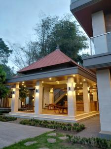 3 bed room pool villa