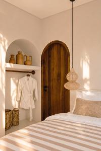 LALA Grand Chic Pool Villa