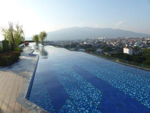 Amazing Sky River Suite
