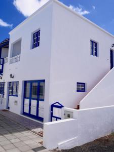 Casa Suso AND casa Margarita, Orzola - Lanzarote