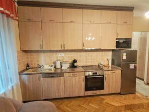Trumpet - Renovated Downtown 1BR, Free Parking