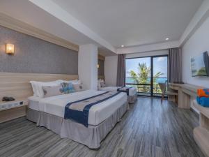 Kaani Grand Seaview