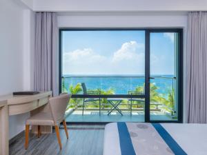 Kaani Grand Seaview