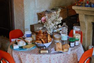 Maisons d'hotes Les Volets Bleus Provence : photos des chambres