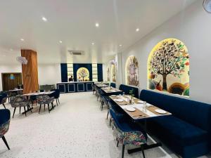 Hotel Aash