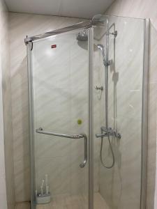 Bright 2BR Home, 5 min to Hoan Kiem Lake
